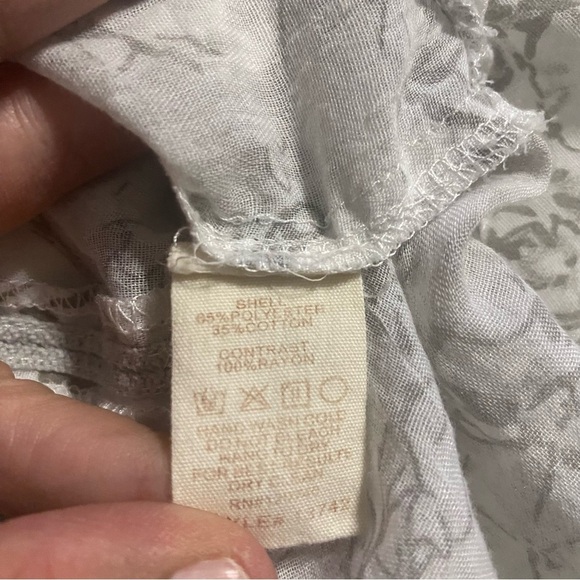 Mystree White Gray Printed Hi Low Tank Top - Picture 6 of 6